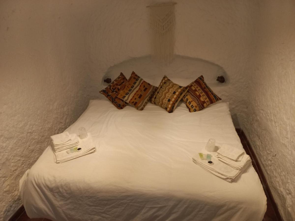 Cuevas Barrio Las Santas Huescar Ngoại thất bức ảnh