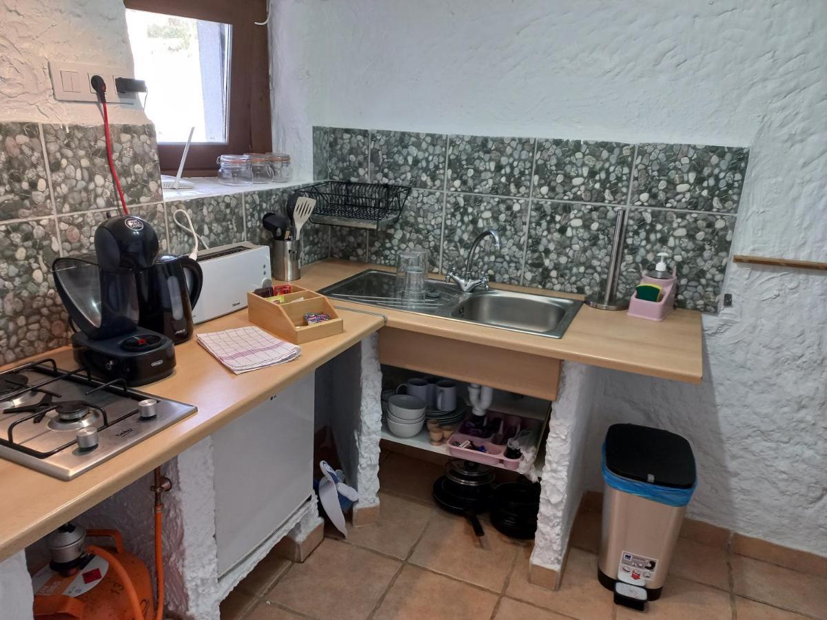 Cuevas Barrio Las Santas Huescar Ngoại thất bức ảnh