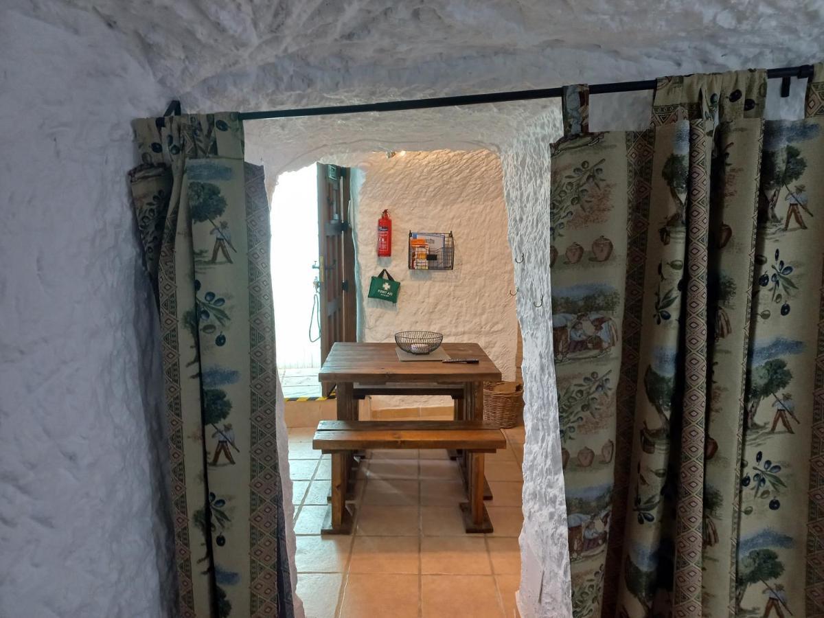 Cuevas Barrio Las Santas Huescar Ngoại thất bức ảnh