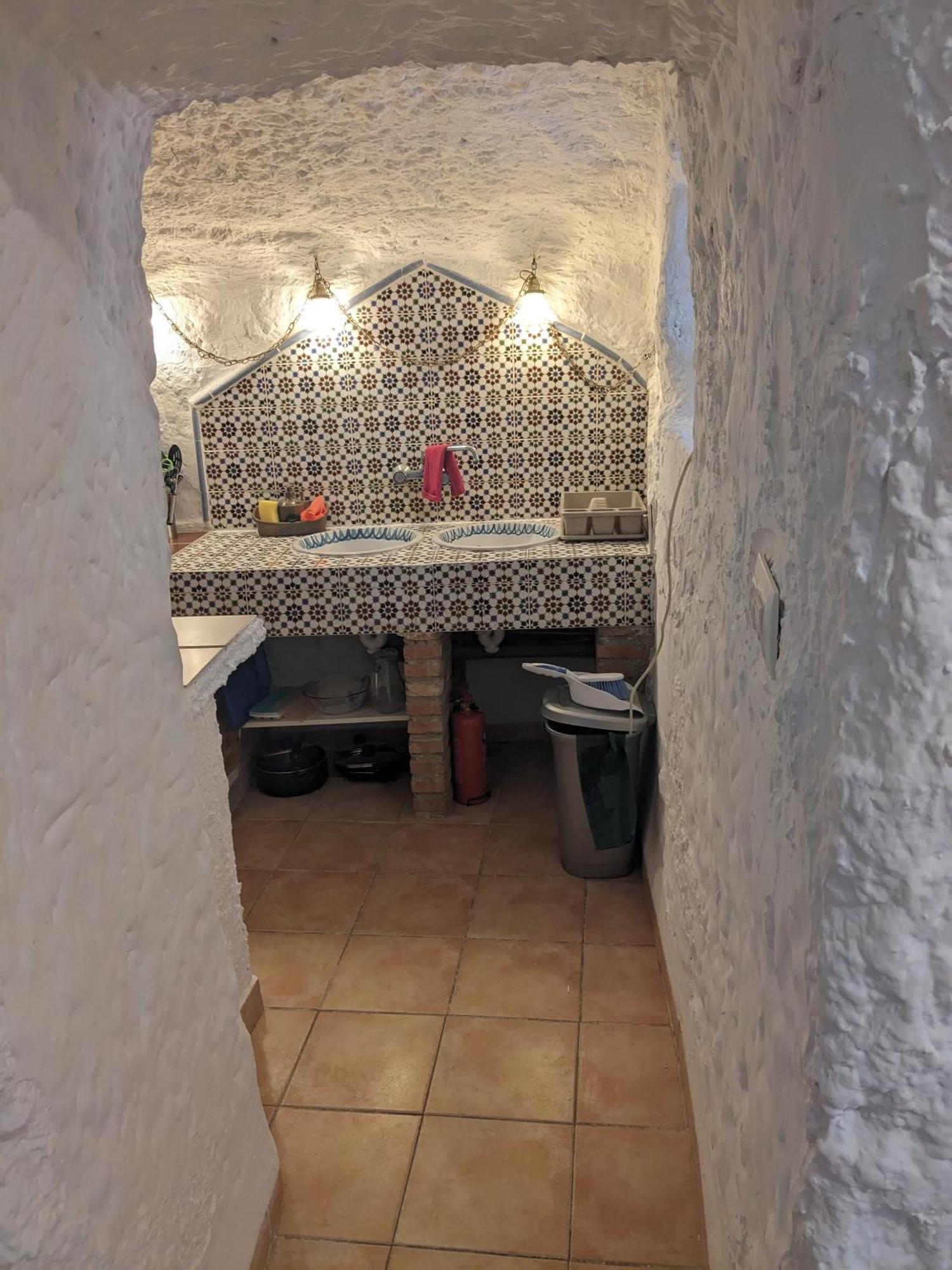 Cuevas Barrio Las Santas Huescar Ngoại thất bức ảnh