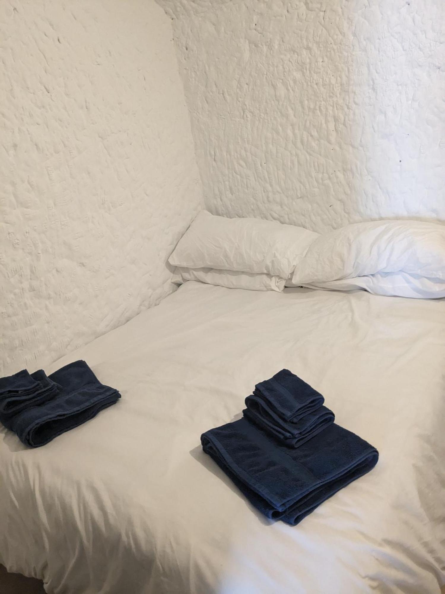 Cuevas Barrio Las Santas Huescar Ngoại thất bức ảnh