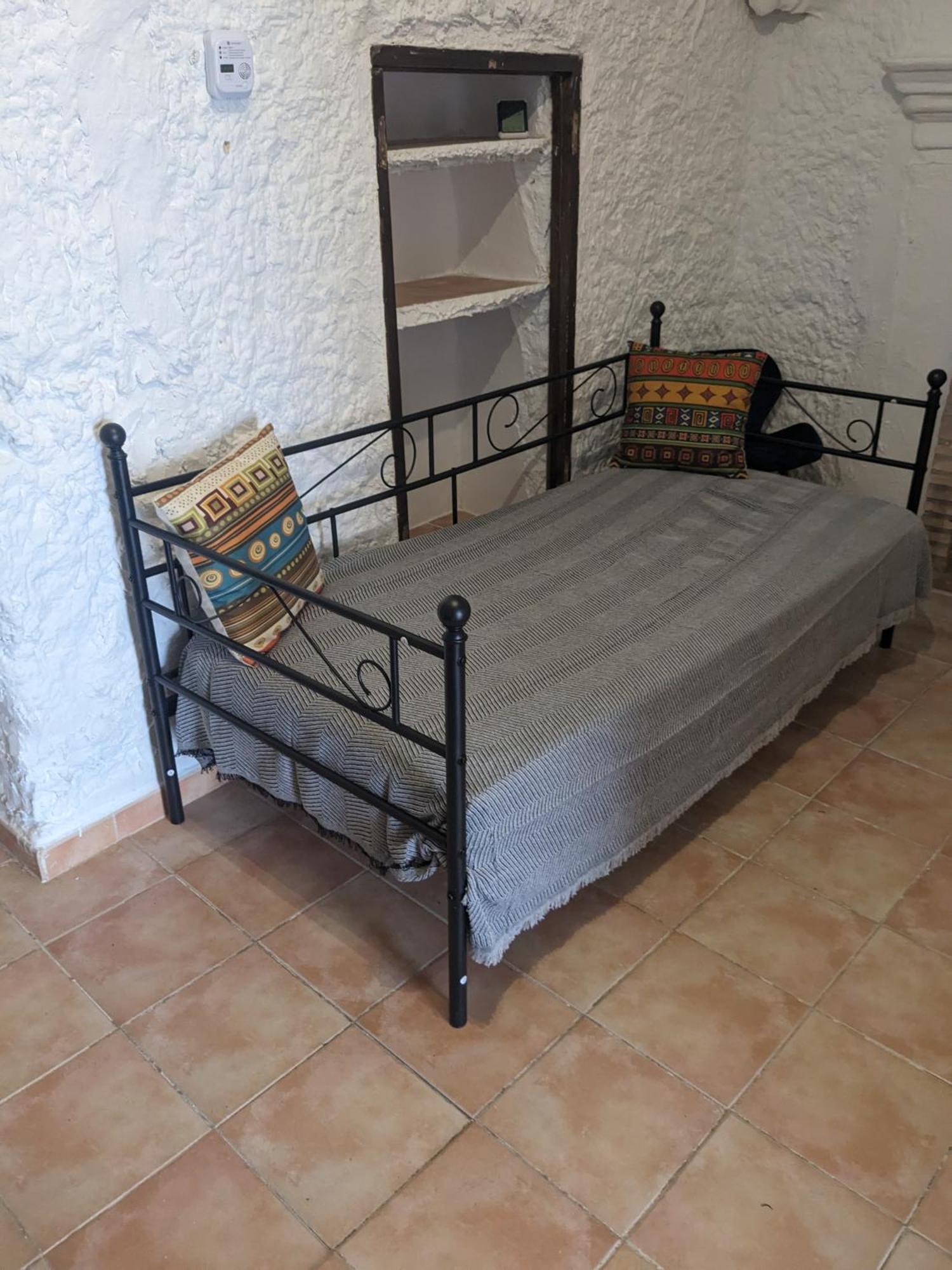 Cuevas Barrio Las Santas Huescar Ngoại thất bức ảnh